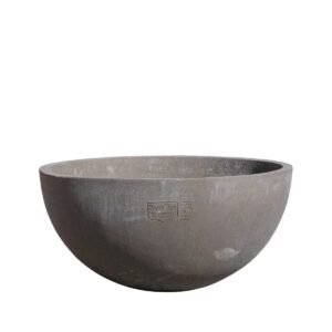 Nízký designový květináč Lente z GrigioLava terakoty