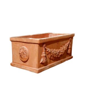 Zdobený terakotový box Cassetta Frediana s festonem a rozetou